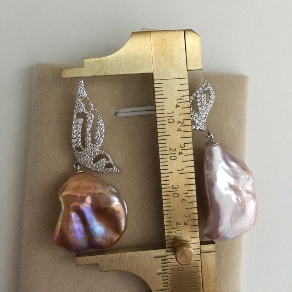 18k vermeil butterfly rare baroque pearl earrings